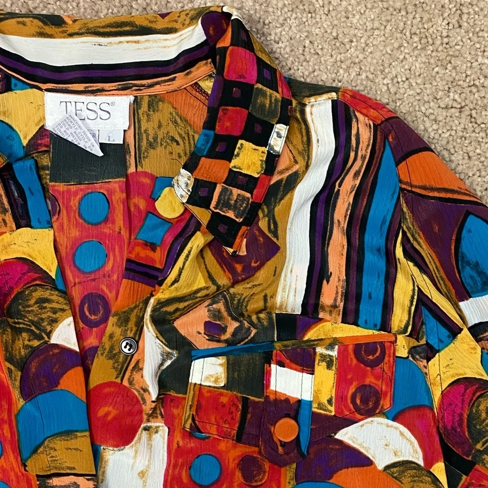 Funky Retro Patterned Blouse - Picture 4 of 5